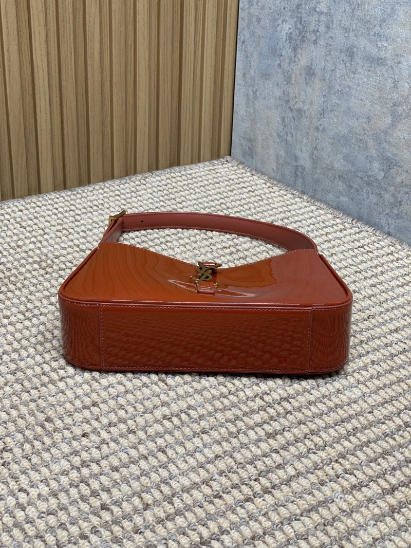 Y51 hobo bags